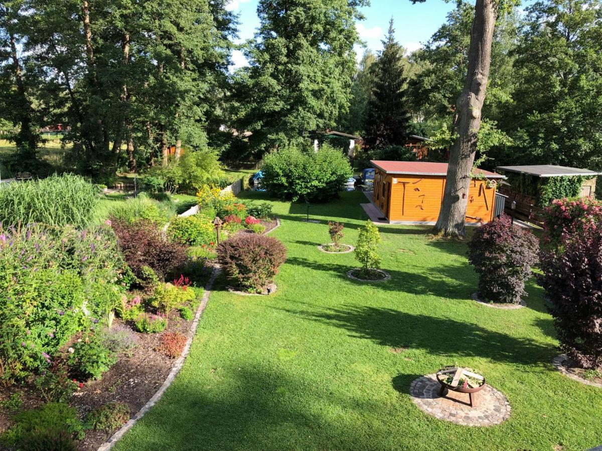 Direkt An Der Spree Mit Whirlpool Und Sauna Hébergement de vacances